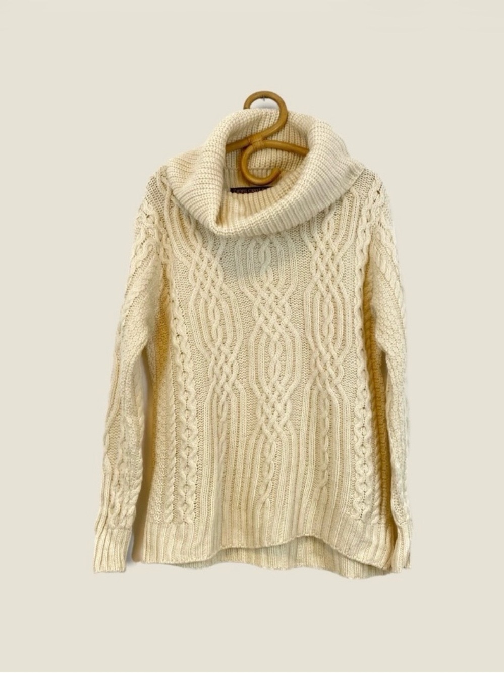 Inis Crafts | Irish Merino Wool Cream Cable Knit Fishermans
Turtleneck Sweater L